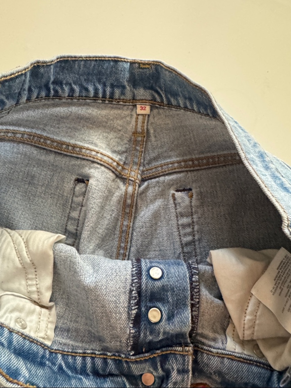 levi’s jeans - Picture 3 of 4